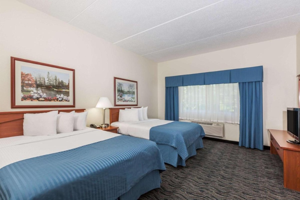 Baymont by Wyndham Des Moines Airport Image 16