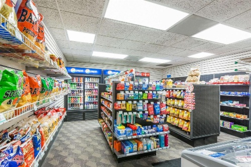 Baymont by Wyndham Des Moines Airport image 24