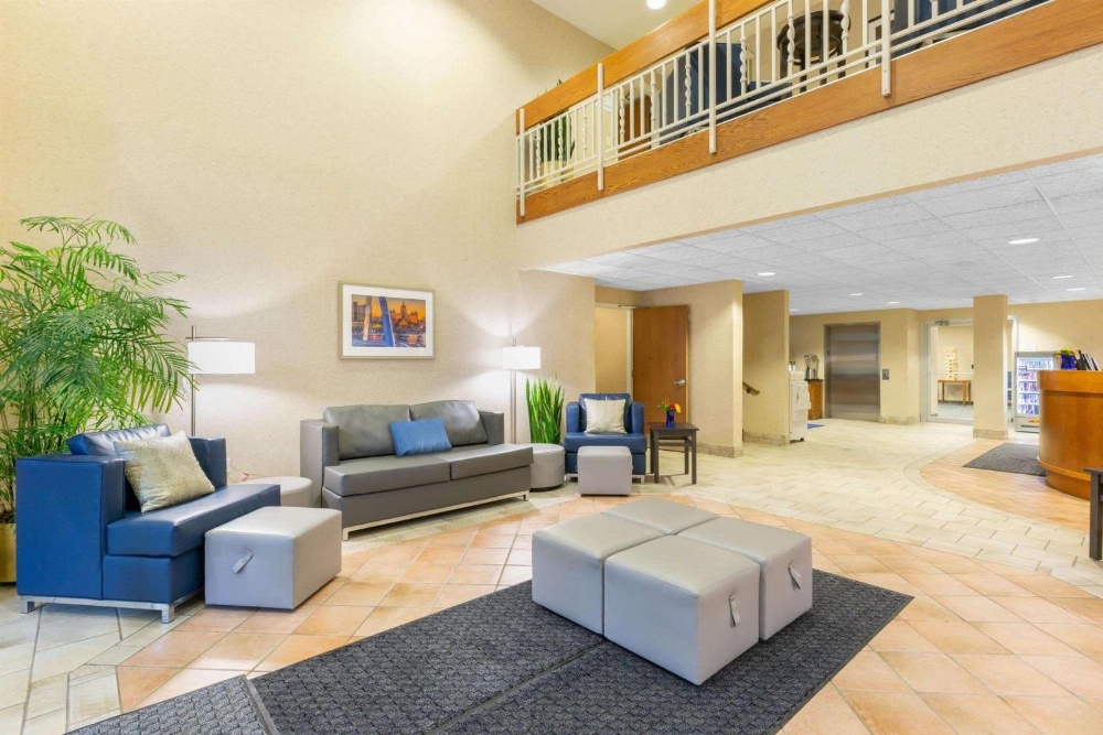 Baymont by Wyndham Des Moines Airport Main image