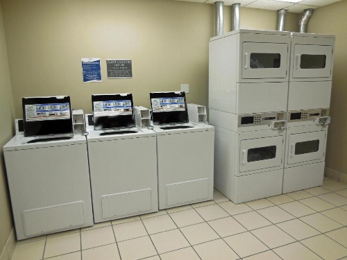 Baymont by Wyndham Des Moines Airport image 32