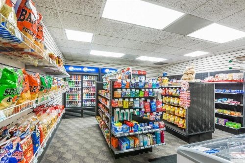 Baymont by Wyndham Des Moines Airport image 40