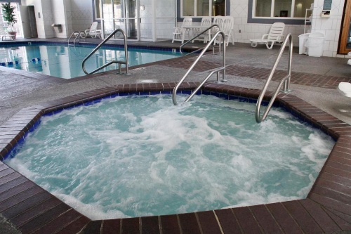 Baymont by Wyndham Des Moines Airport image 47